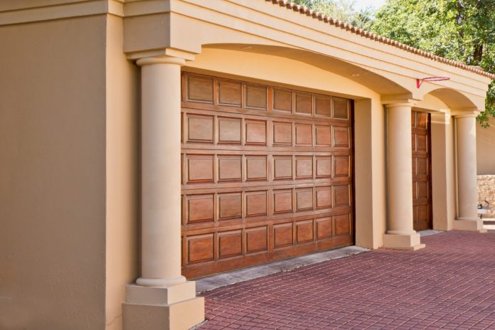 what are the best front door colors for tan house similar to this
